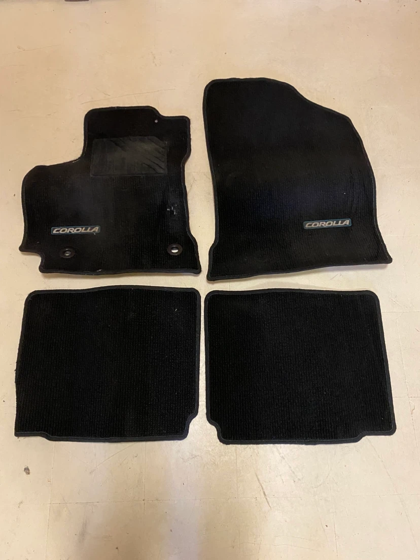 2014 Toyota Corolla Floor Mats (Set of 4)