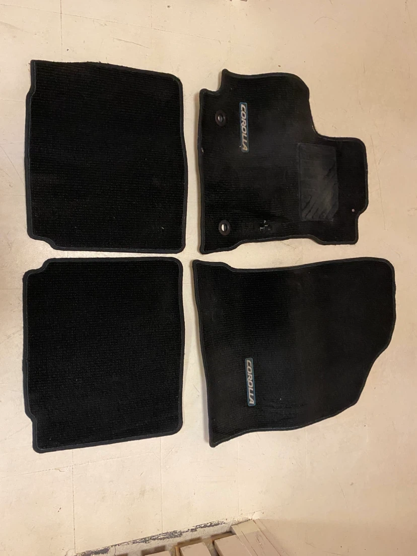 2014 Toyota Corolla Floor Mats (Set of 4) - photo 2