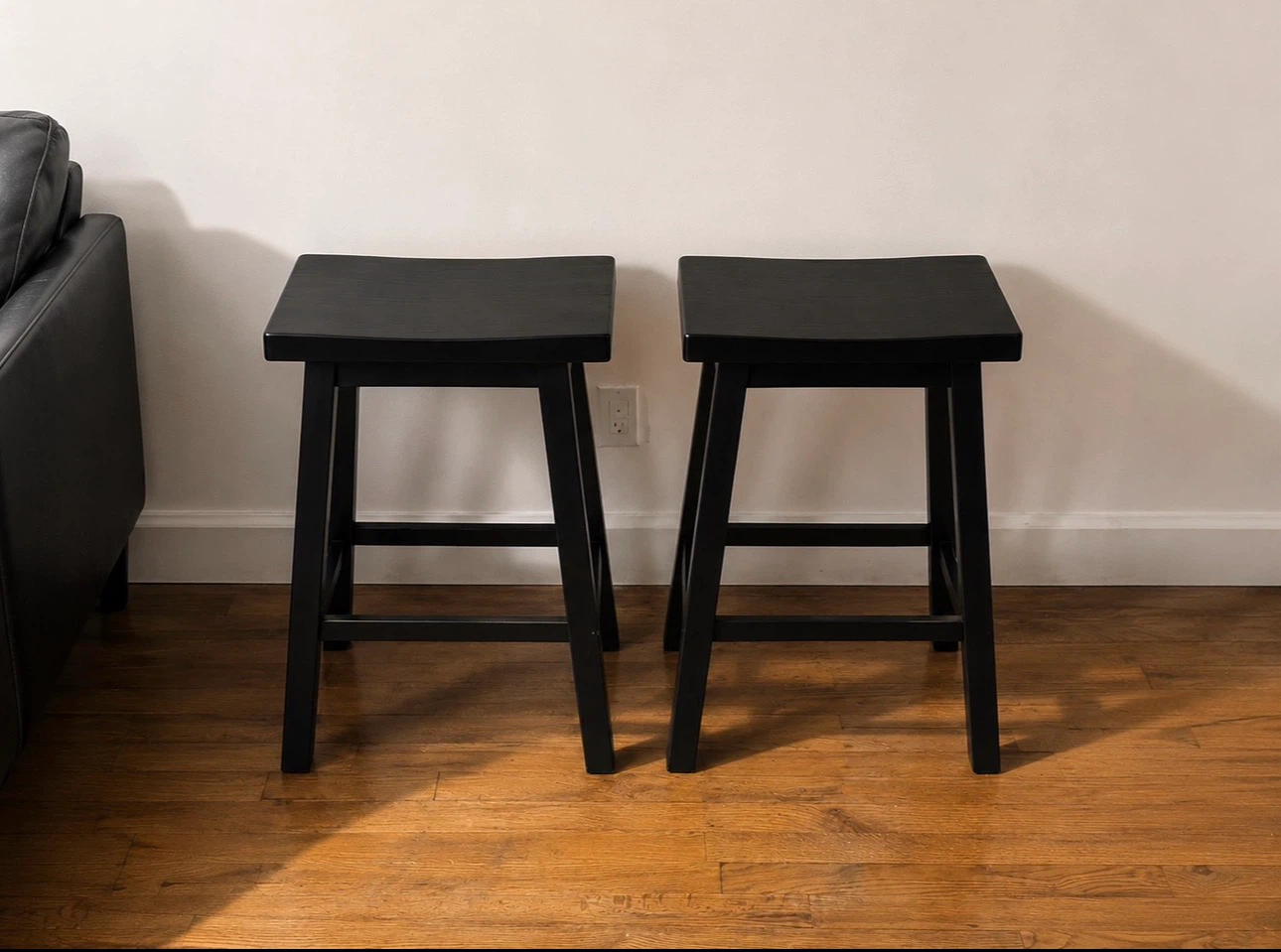 Black Console Table and 2 Stools - photo 2