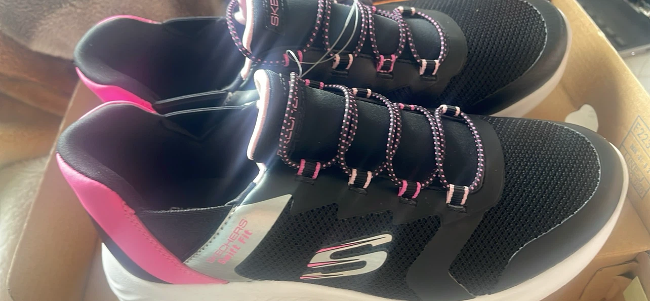 Skechers Swift Fit Sneakers - photo 5