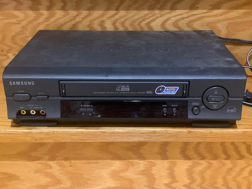 Samsung VR8260C VHS Video Cassette Recorder