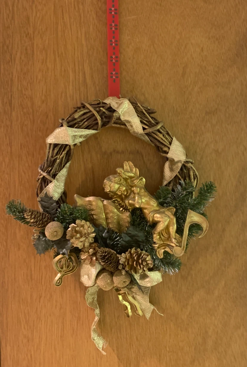 Decorative Holiday Angel Wreath