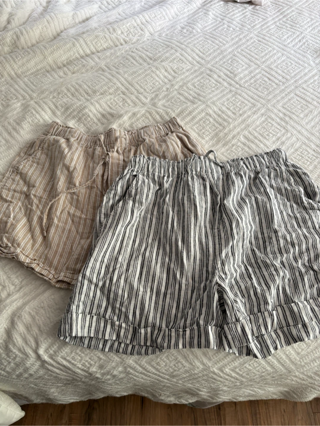 Assorted Women's Clothing Bundle - photo 3