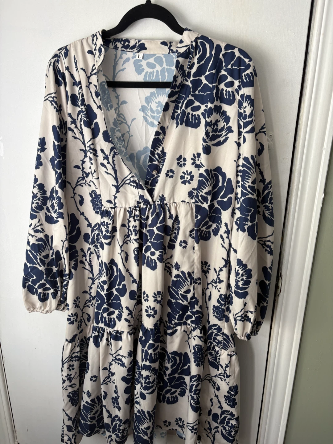 Assorted Women's Clothing Bundle - photo 4