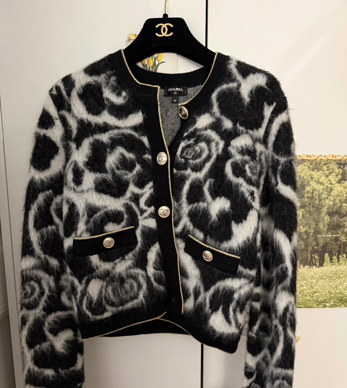 Chanel Black and White Cardigan - photo 2