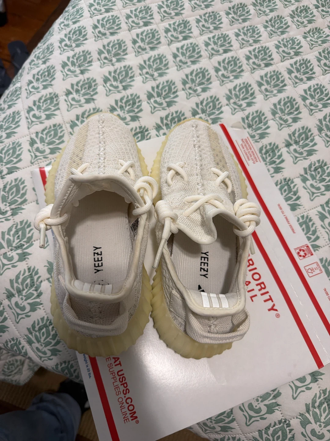 Adidas Yeezy Boost 350 V2 Light - photo 2