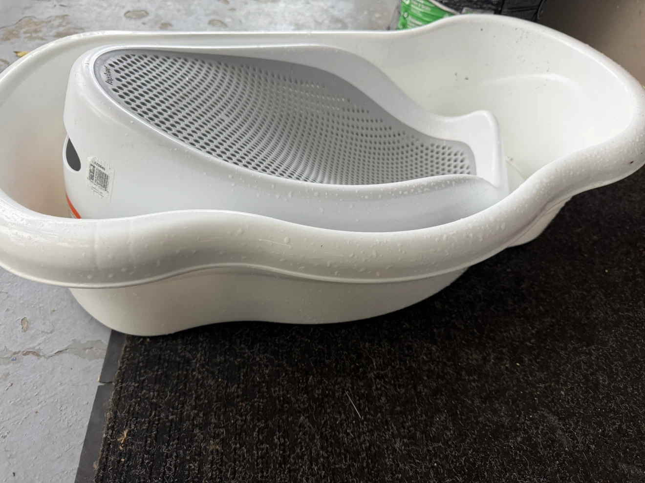Infant Baby Bath Tub with Support Insert - photo 2
