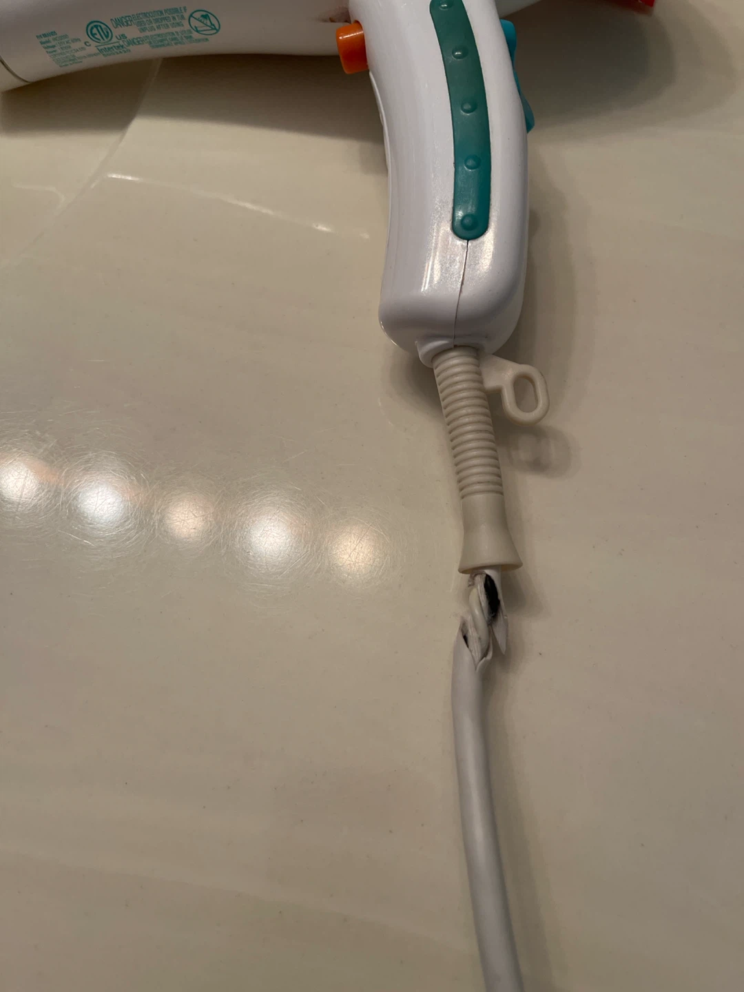 Moroccanoil Professional Hair Dryer - photo 2
