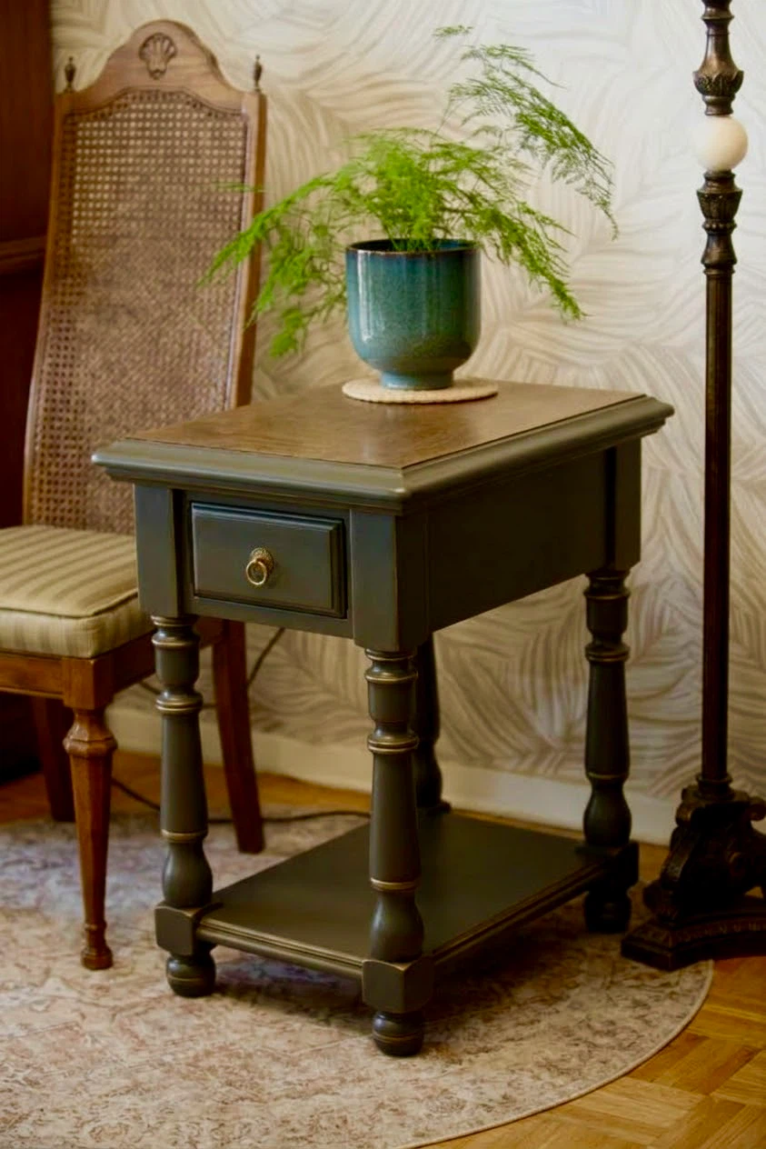 Traditional Deep Olive Green End Table with Drawer