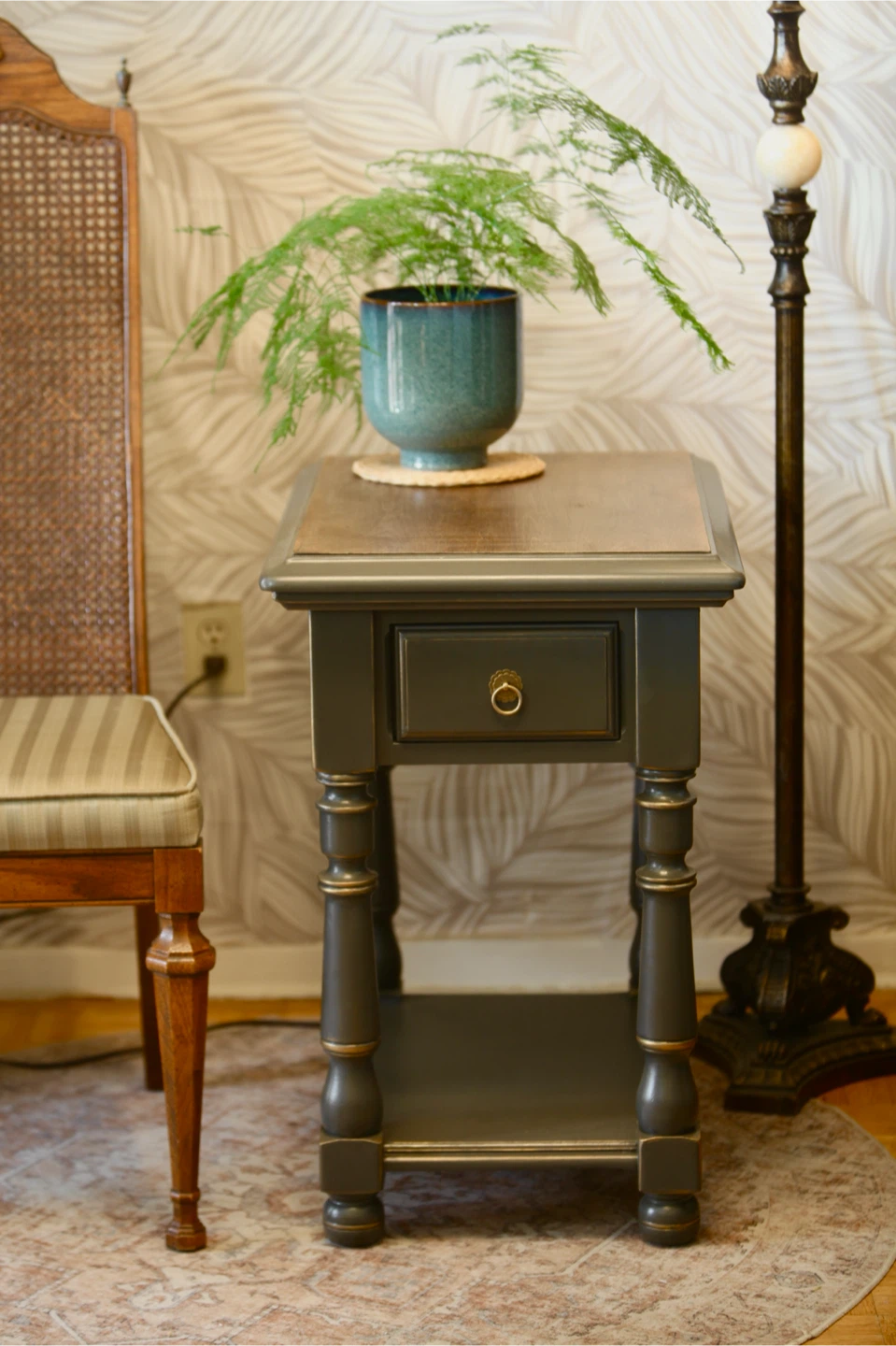 Traditional Deep Olive Green End Table with Drawer - photo 2