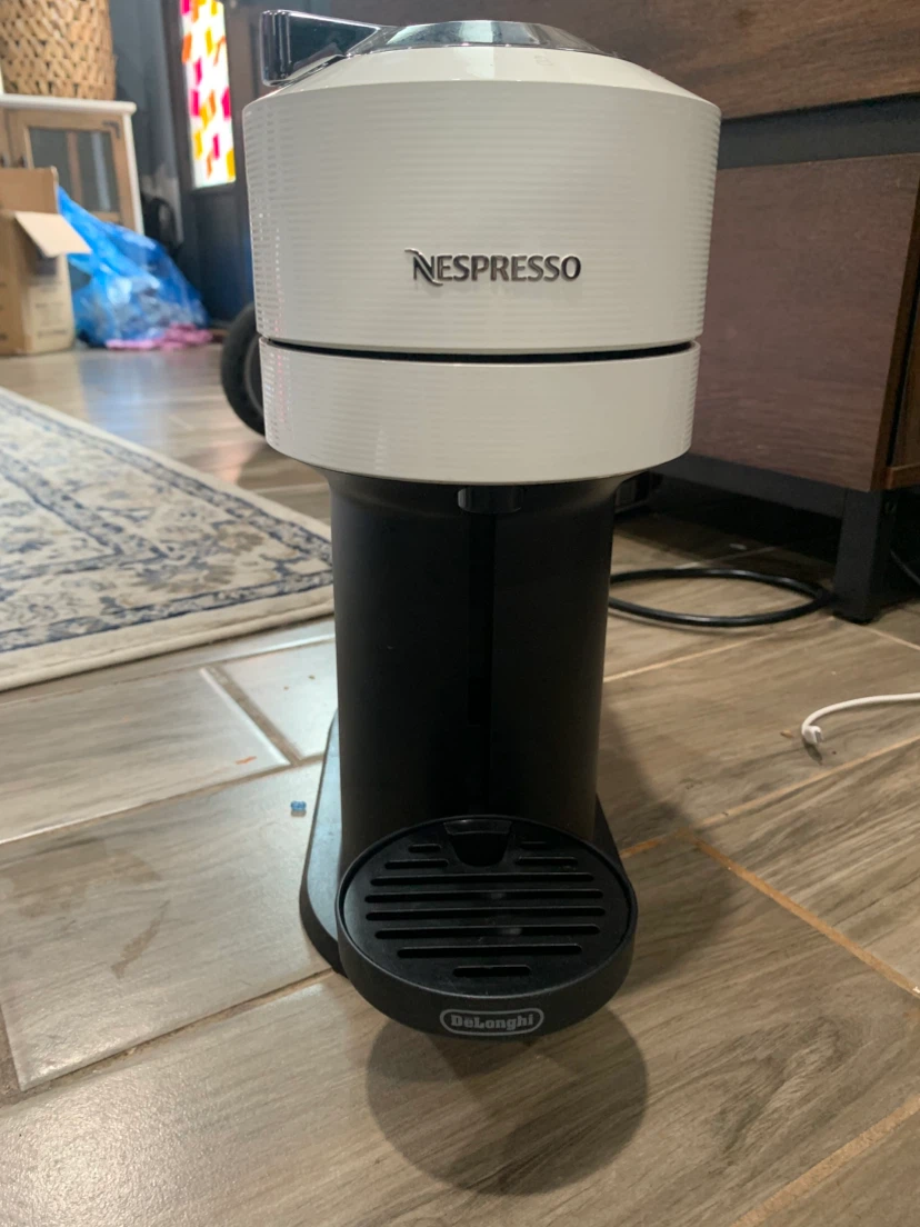 Nespresso Vertuo Next Coffee Machine - photo 2