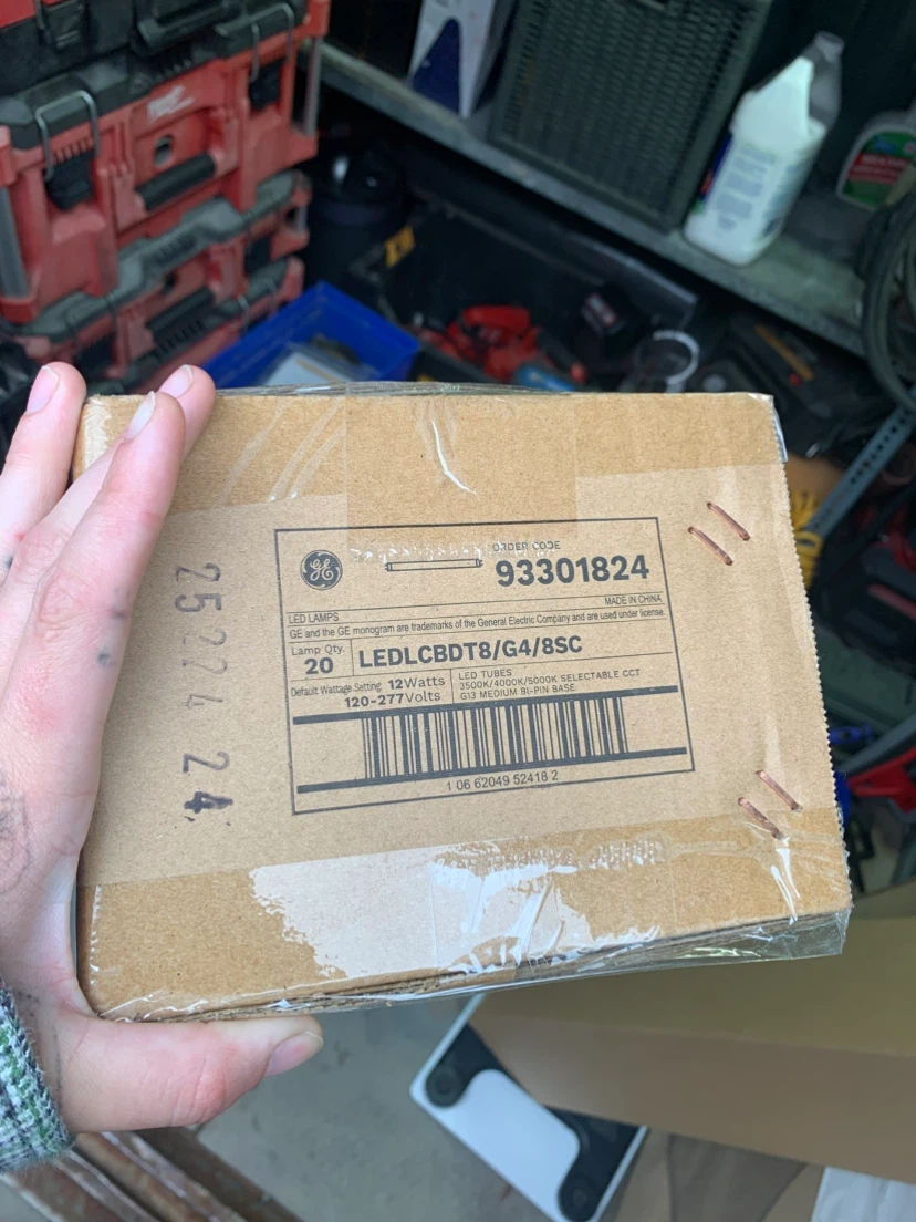 GE LED T8 Tubes (20 Pack)