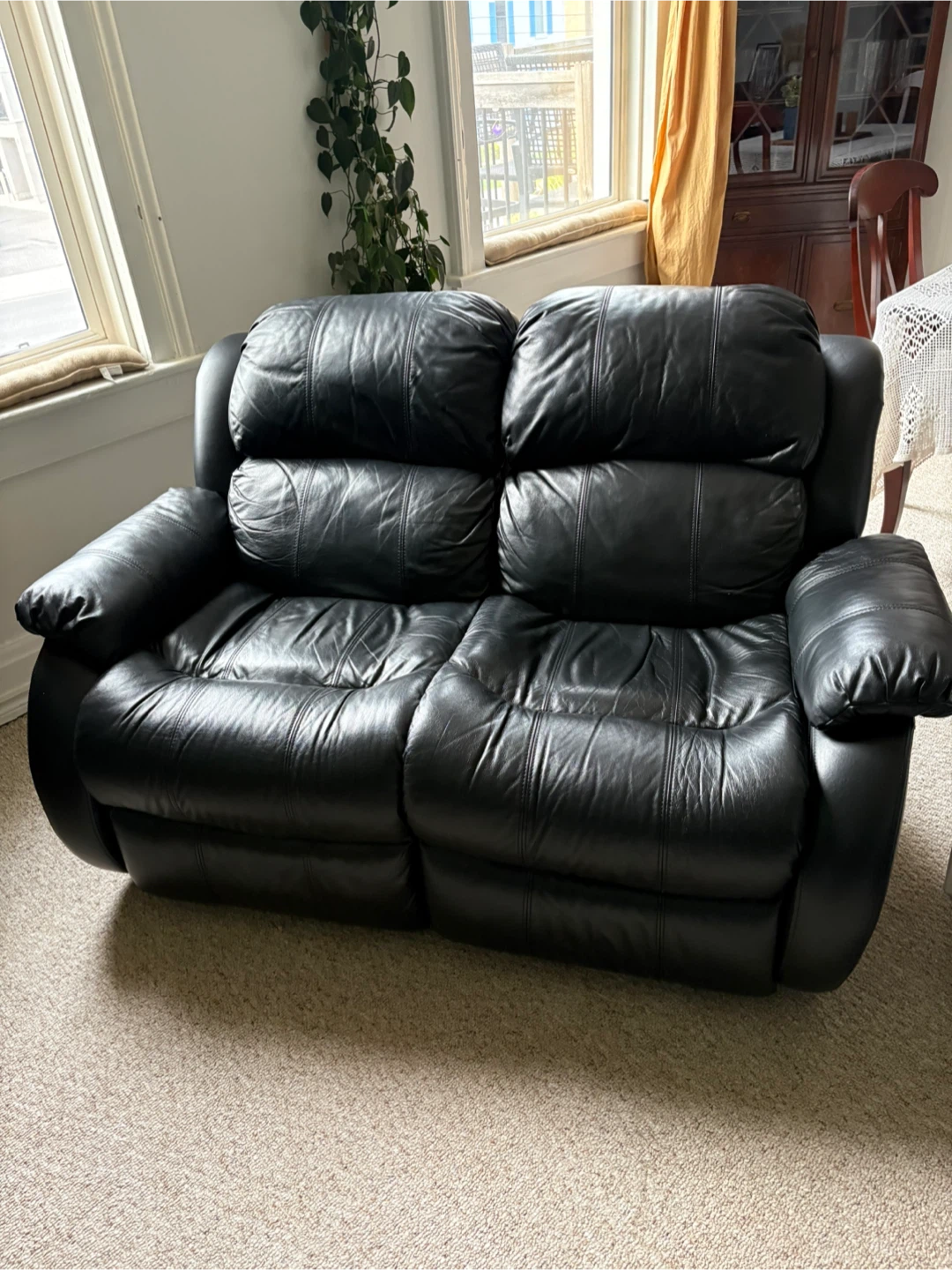 Black Leather Recliner and Loveseat Set - photo 5