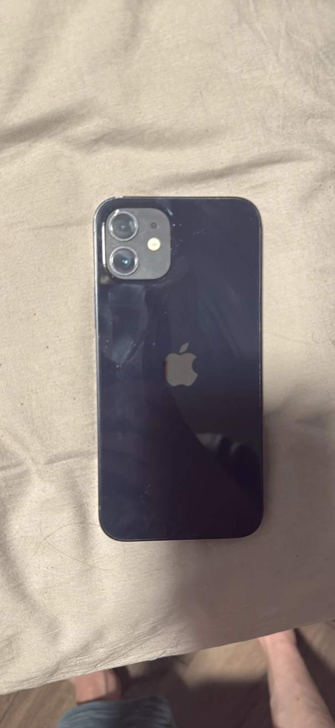 Apple iPhone 12 Black