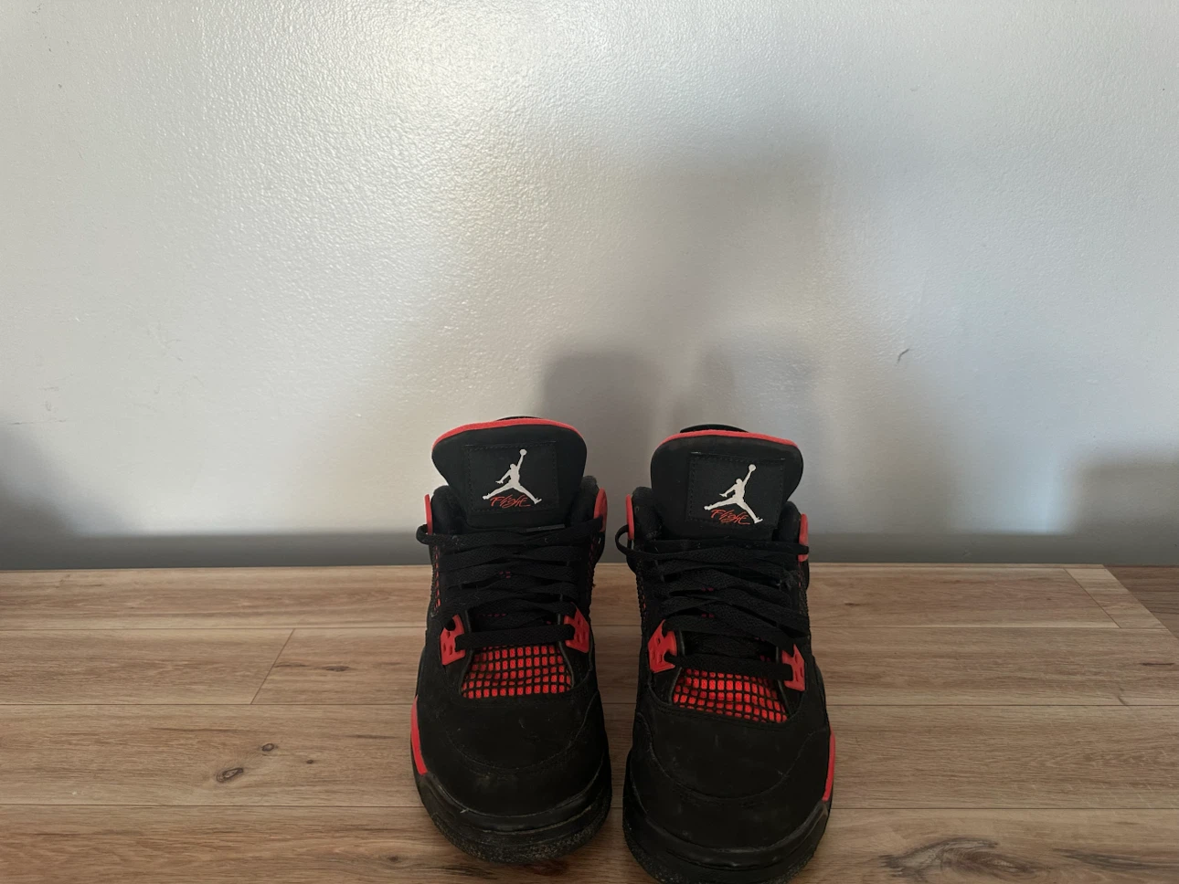 Air Jordan 4 Retro Black and Red - photo 2