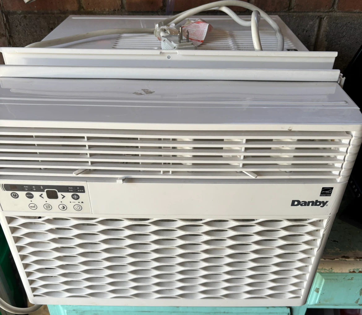 AC window air conditioner, delivery - photo 5