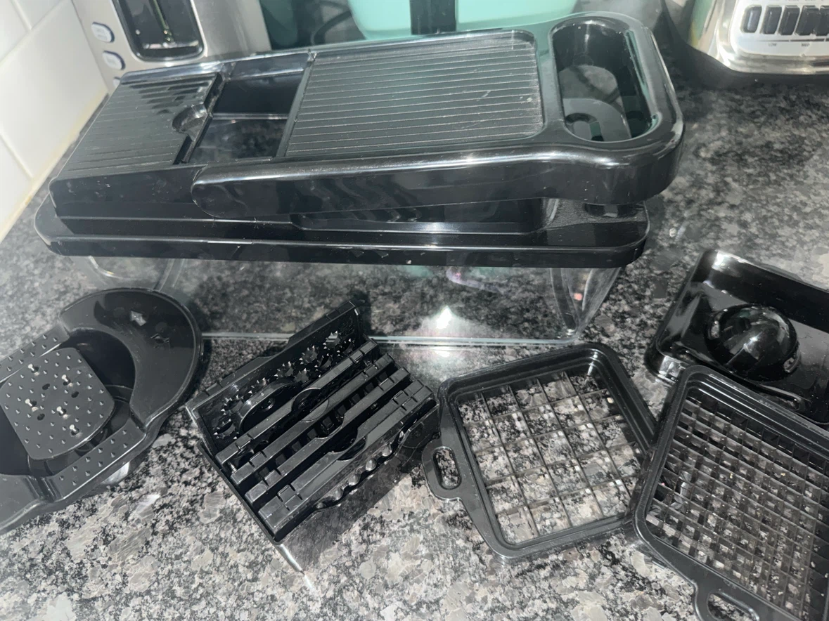 Vegetable Chopper and Slicer Set - photo 3