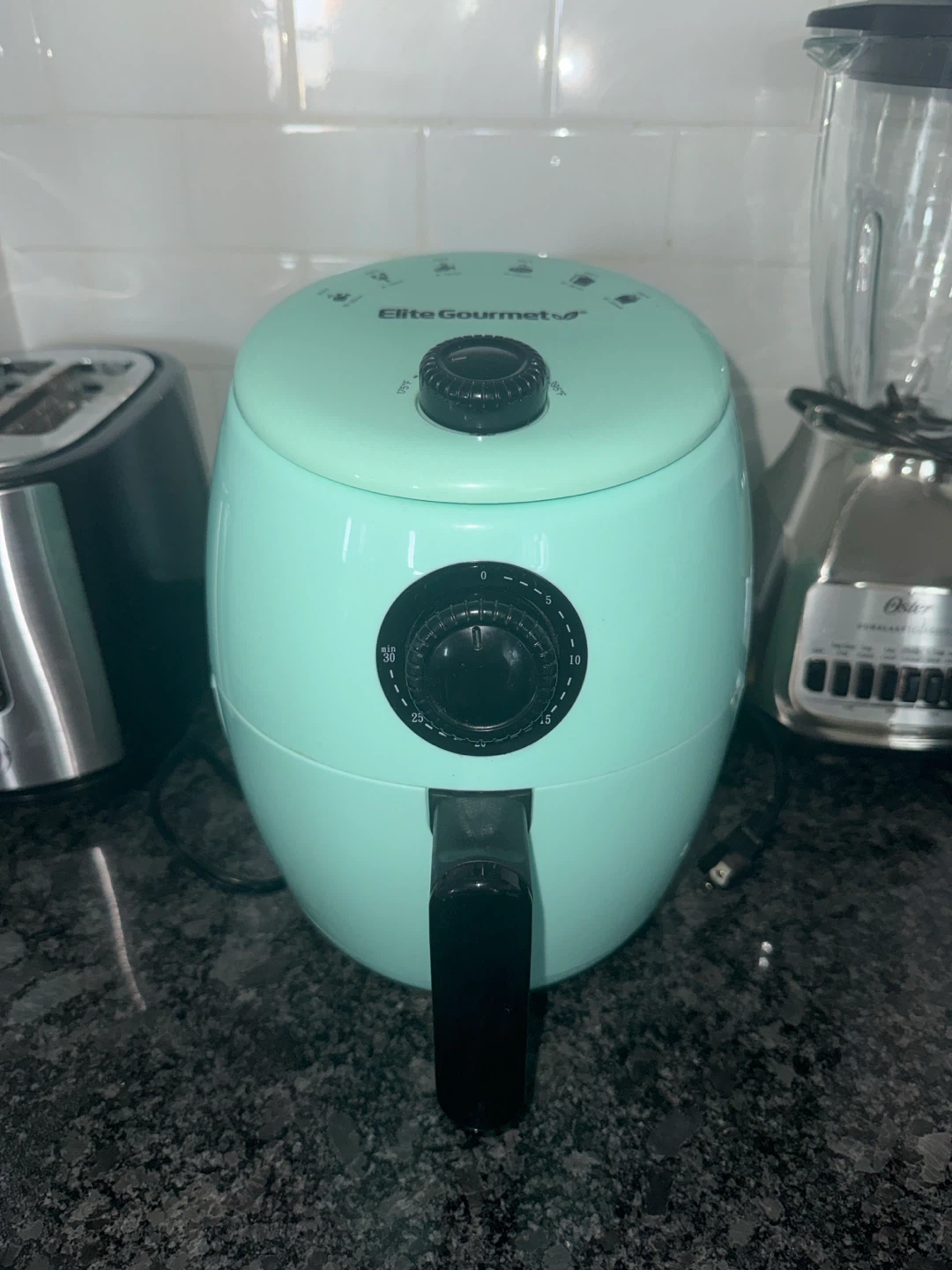 Elite Gourmet Air Fryer - Mint Green