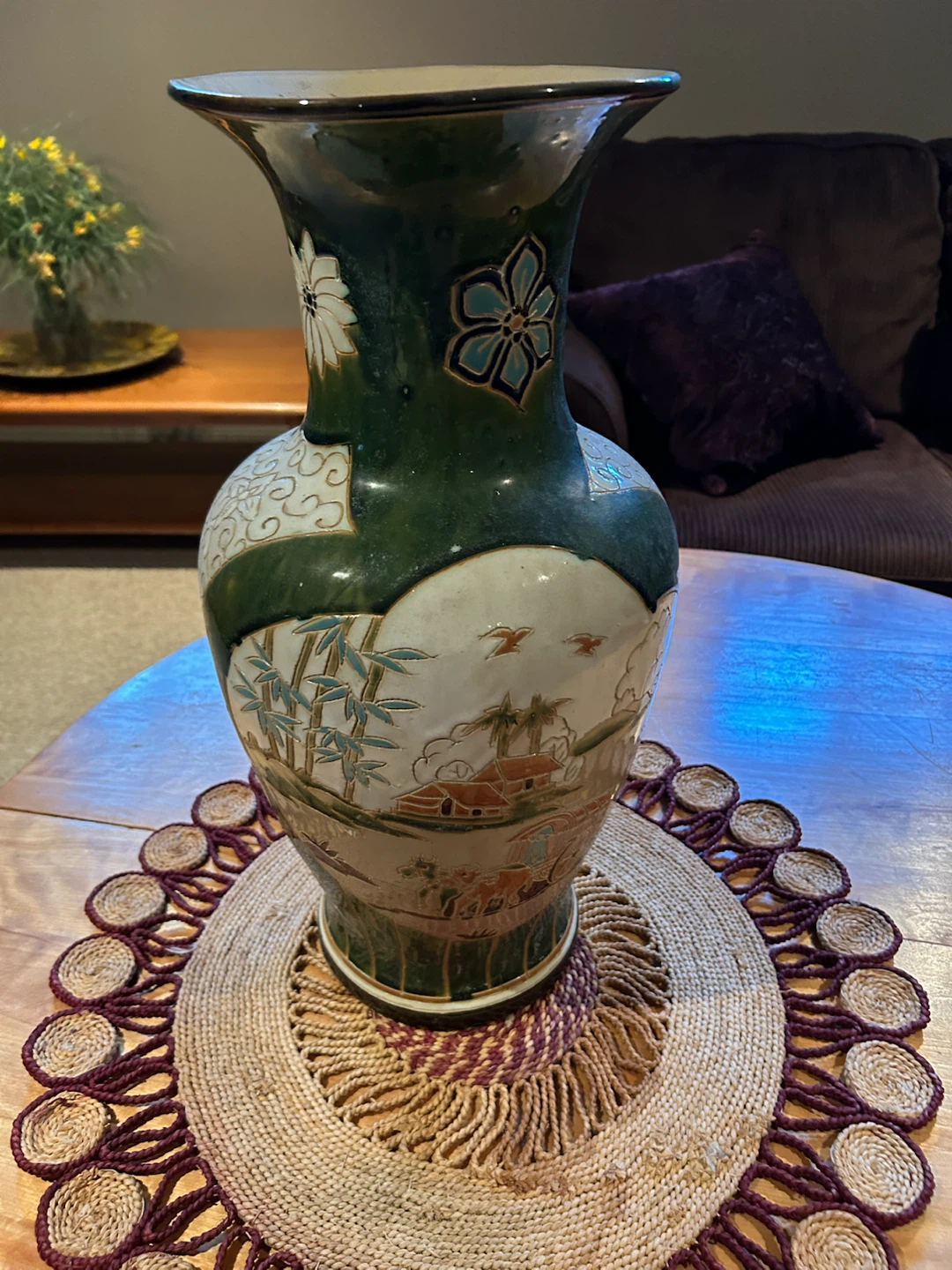 Decorative Ceramic Chinese Vase