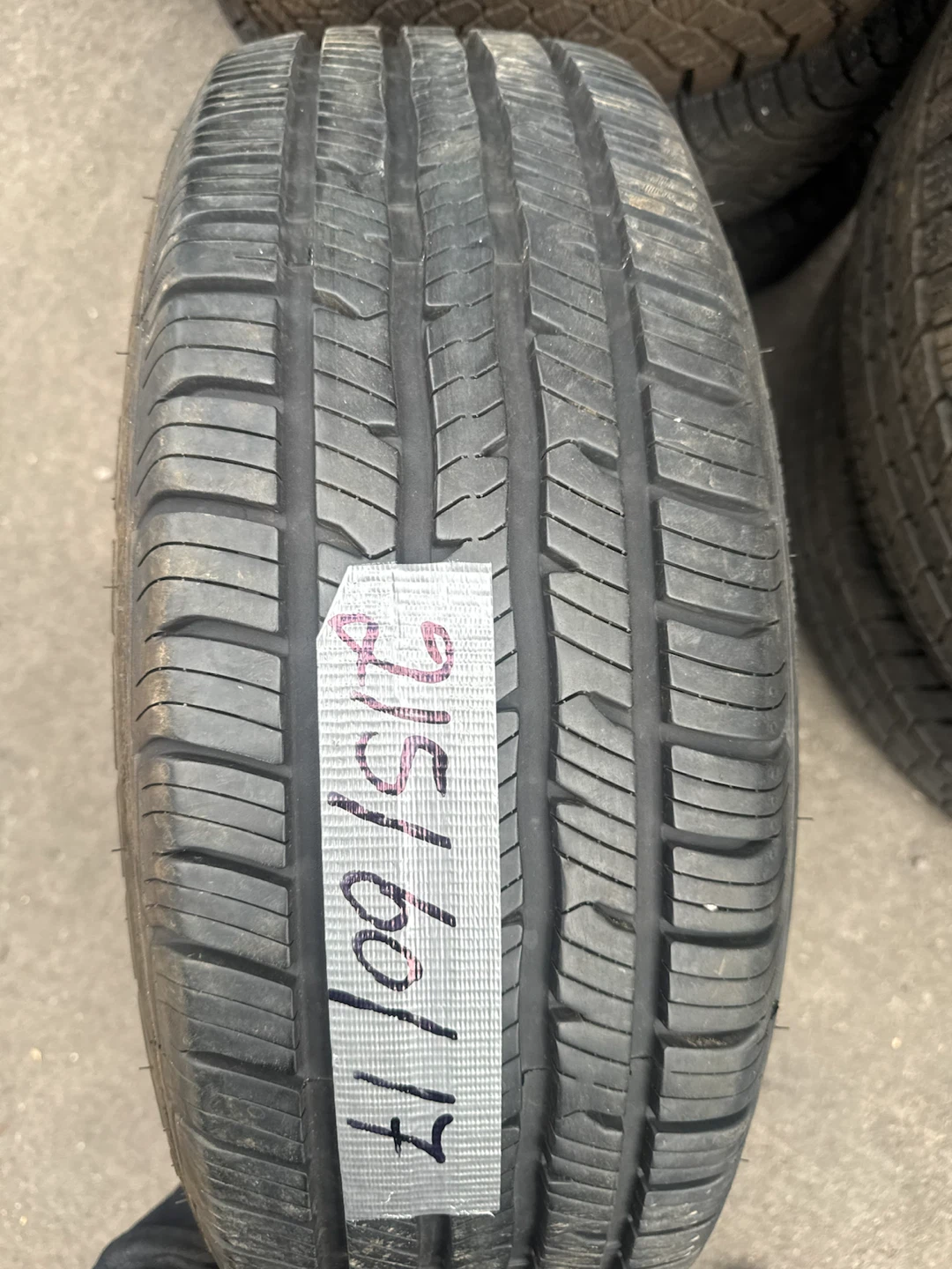 Use tire and use rim