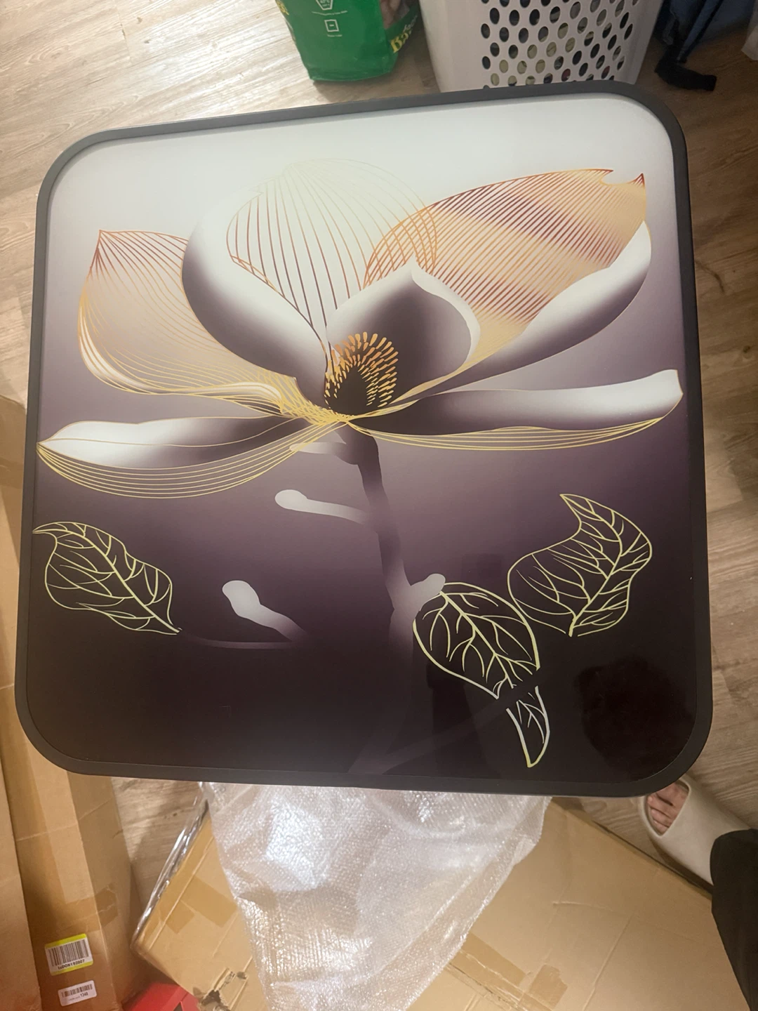 Floral pattern folding table