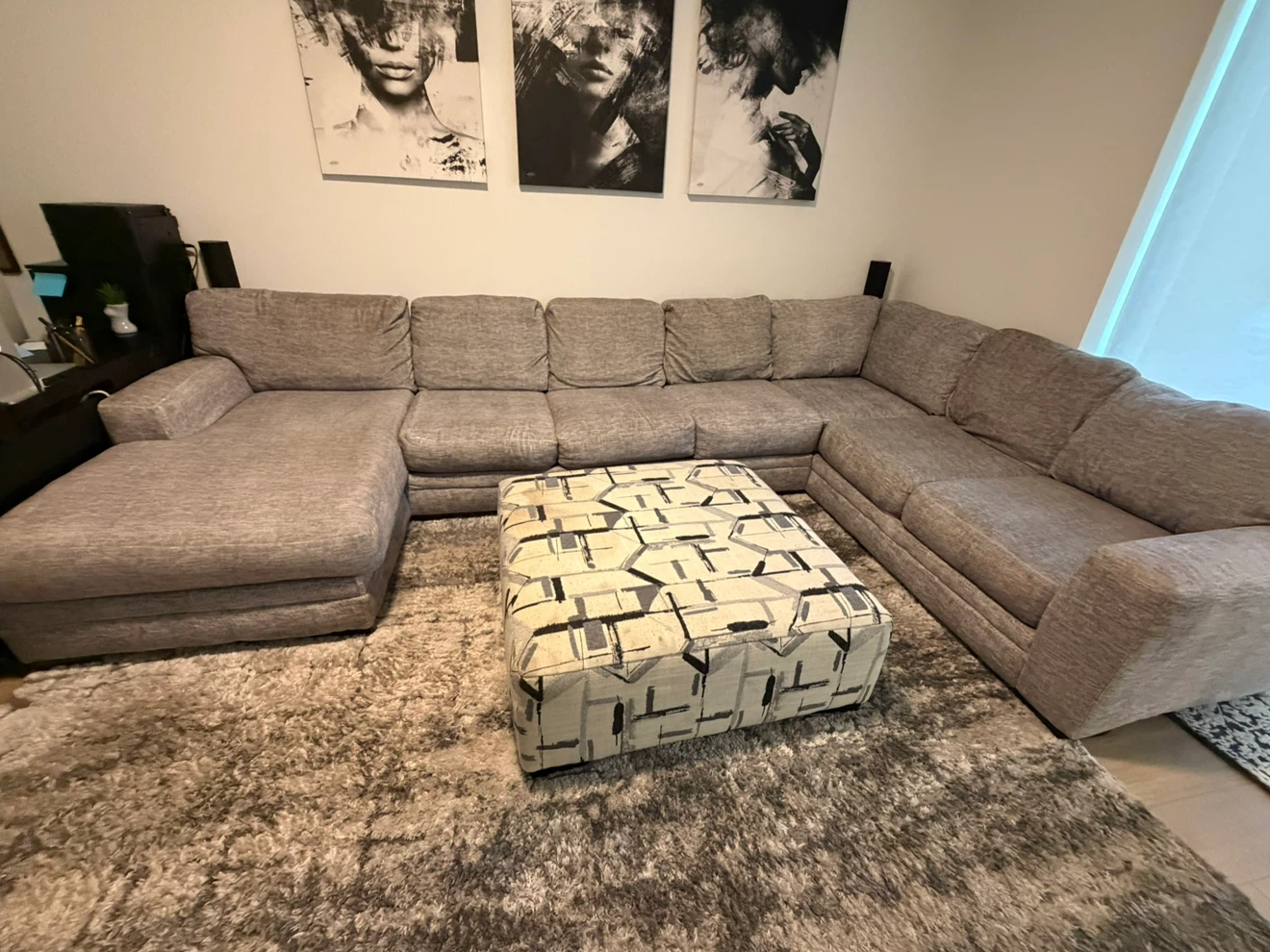 L shaped sectional with chaise - photo 4