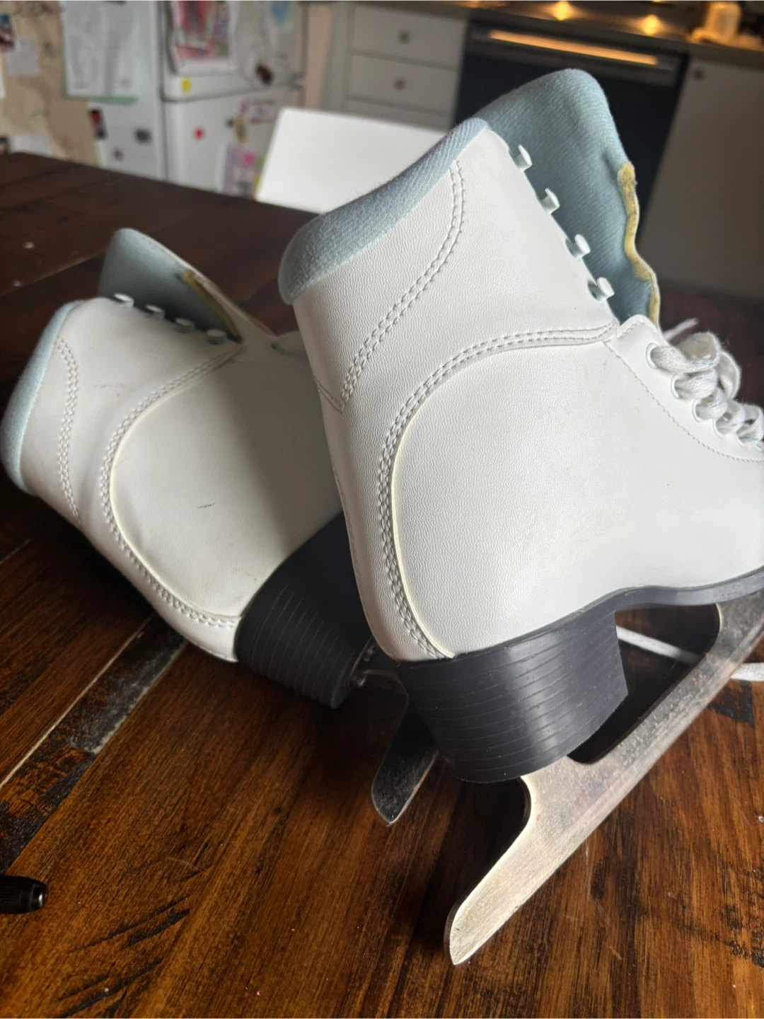 Jackson Soft Skate Figure Skates Size 8 - photo 2
