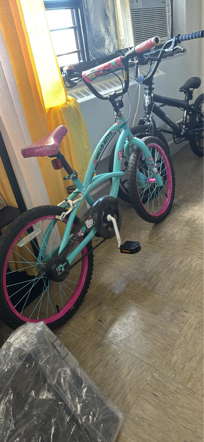 Hello Kitty Girls Bicycle - photo 2