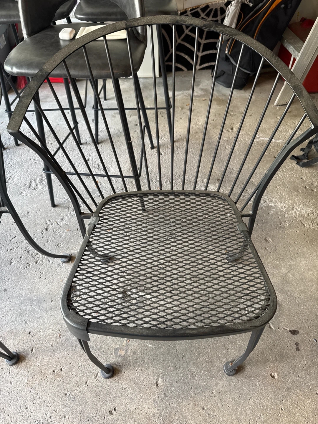 Set of 2 black metal patio chairs - photo 2