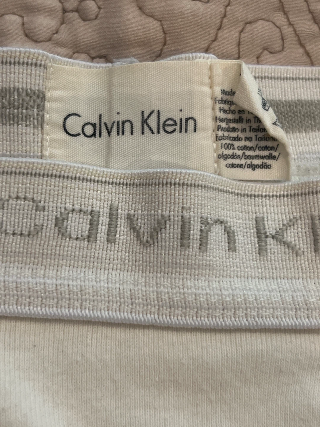 Calvin Klein white briefs, size 36 - photo 2