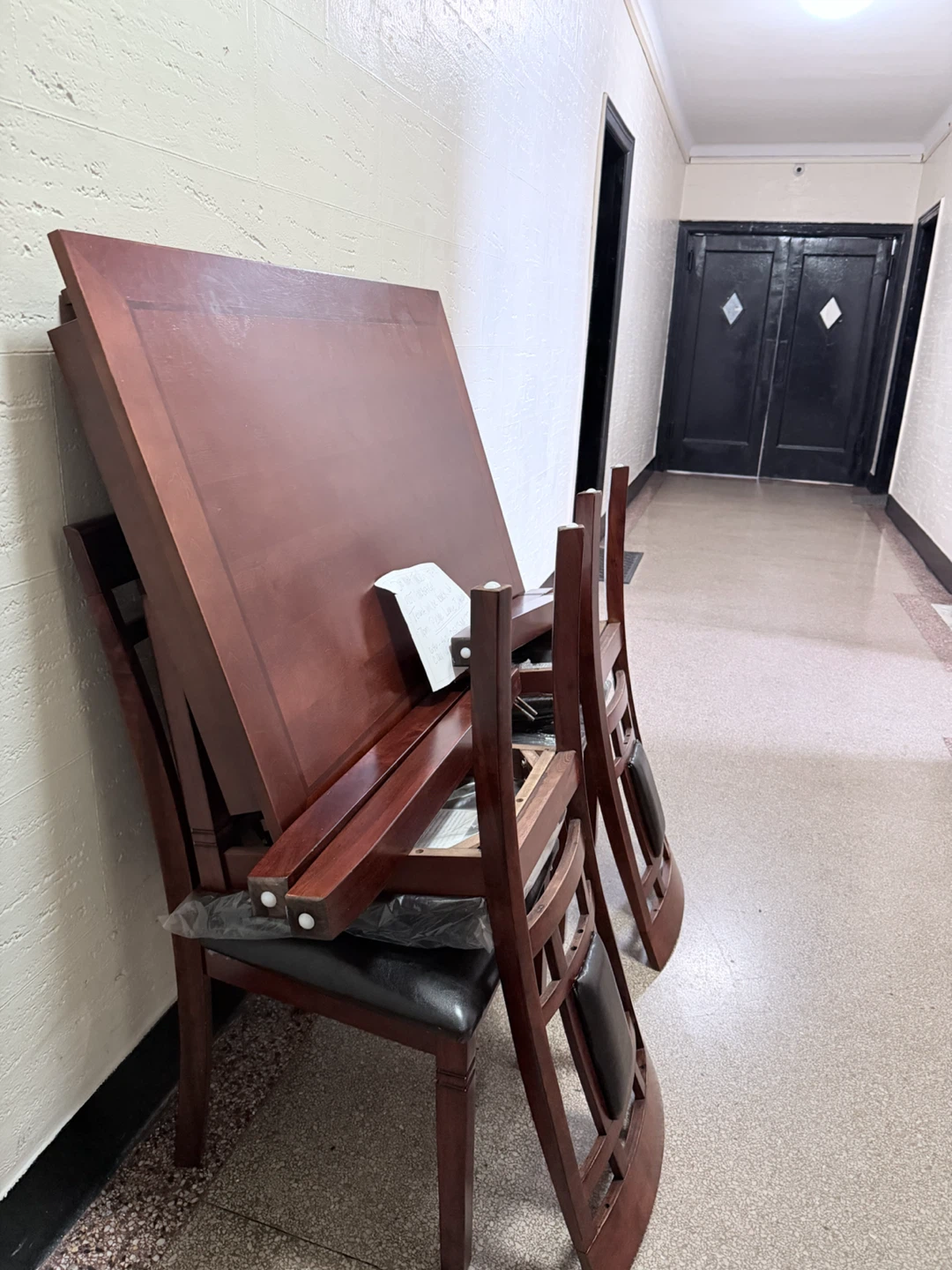 Dining table set with 4 chairs