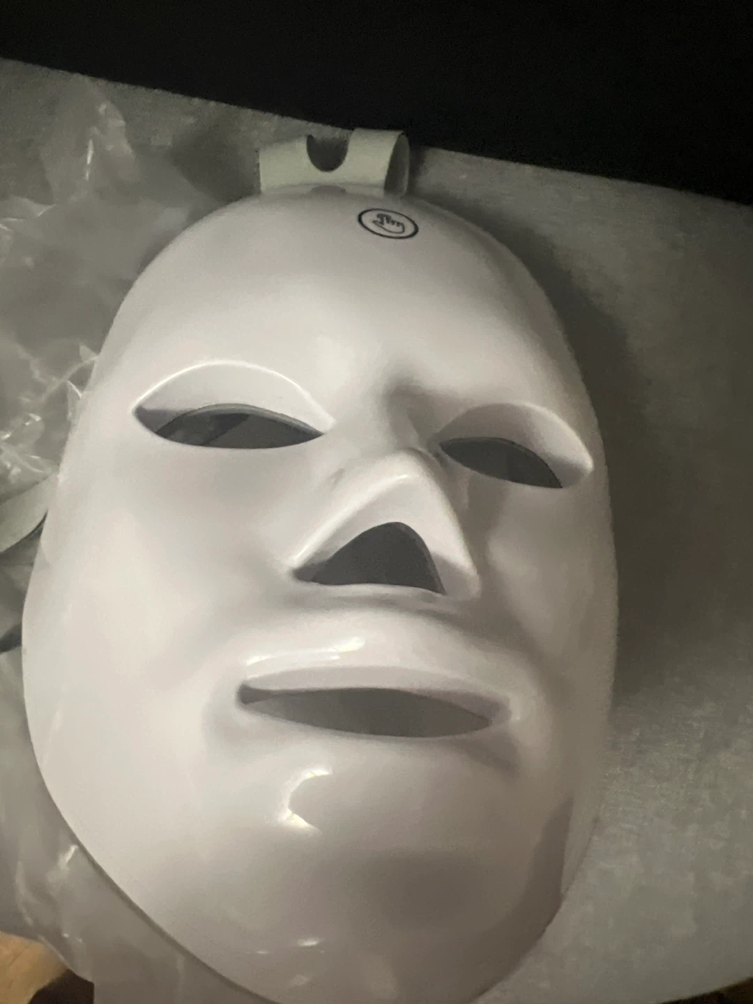7-Colour LED Beauty Mask - photo 4