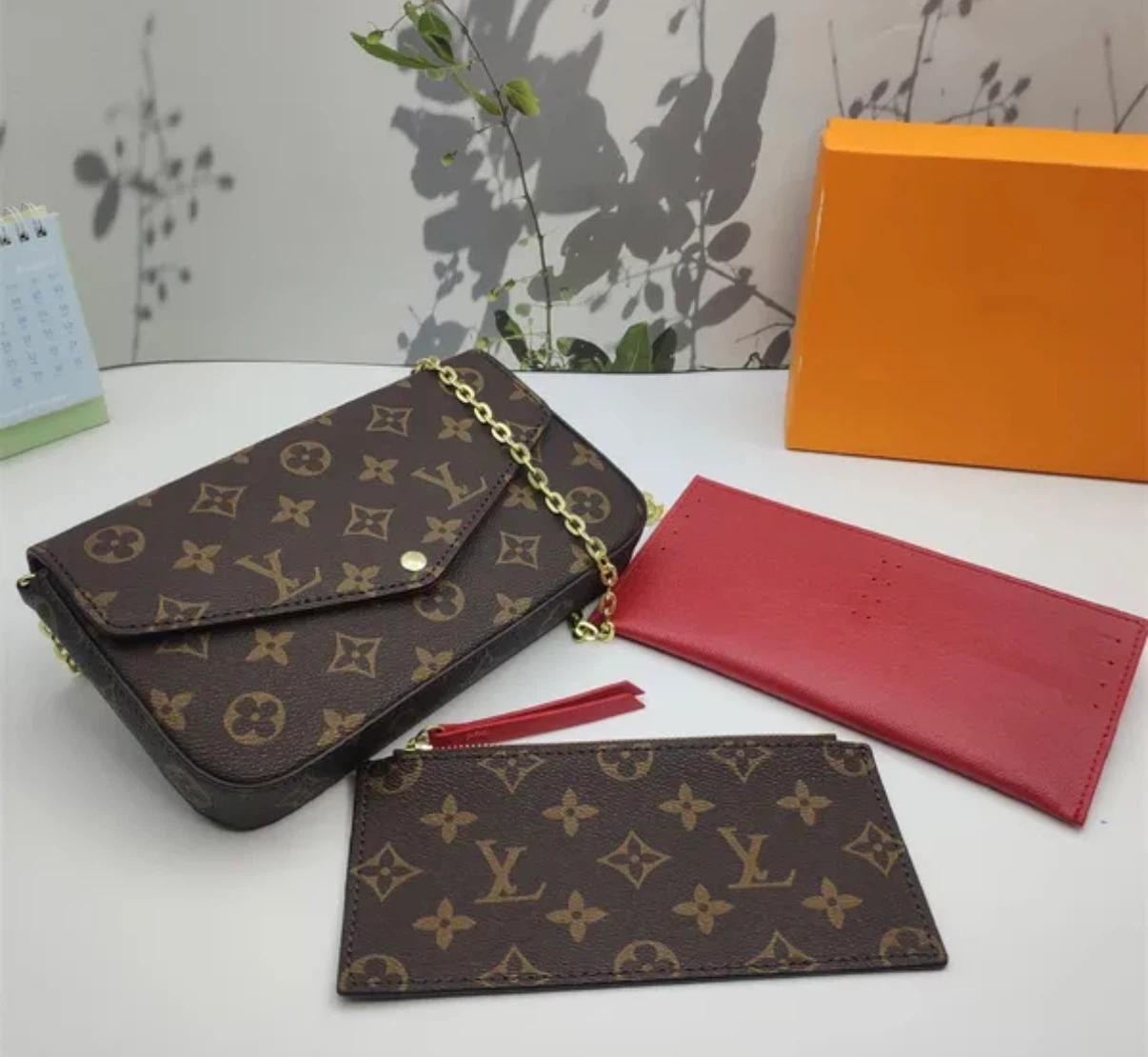 Louis V - Monogram Pochette Félicie - photo 2
