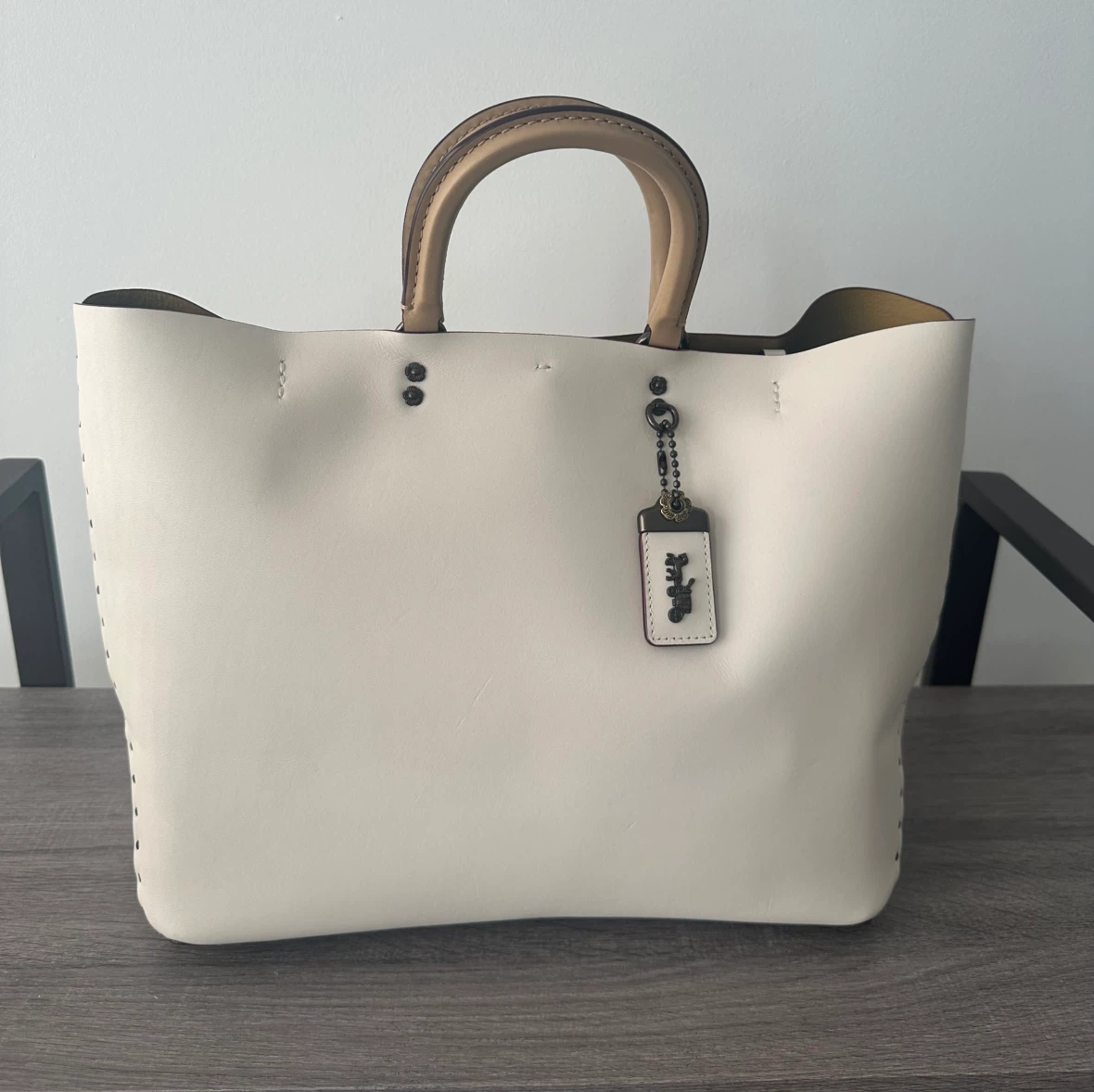 COACH BOUTIQUE