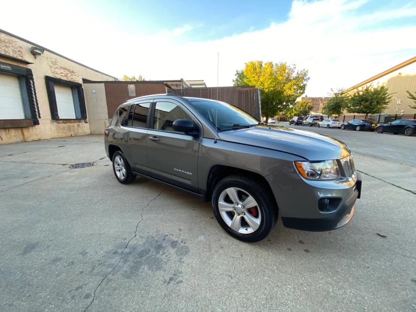 2011 JEEP COMPASS $4500 - photo 5