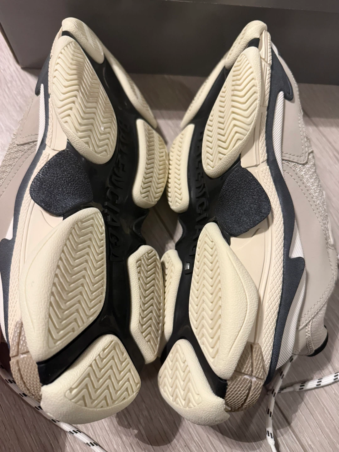 Balenciaga Triple S Sneakers - photo 4