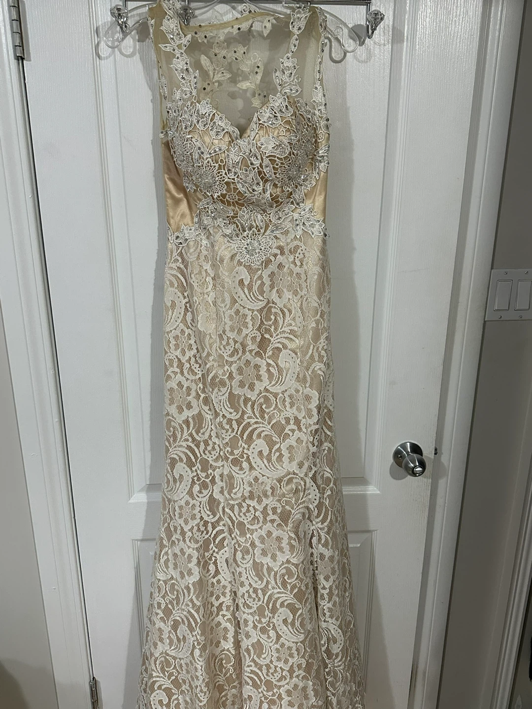 Assorted Evening Gowns and dresses - photo 2