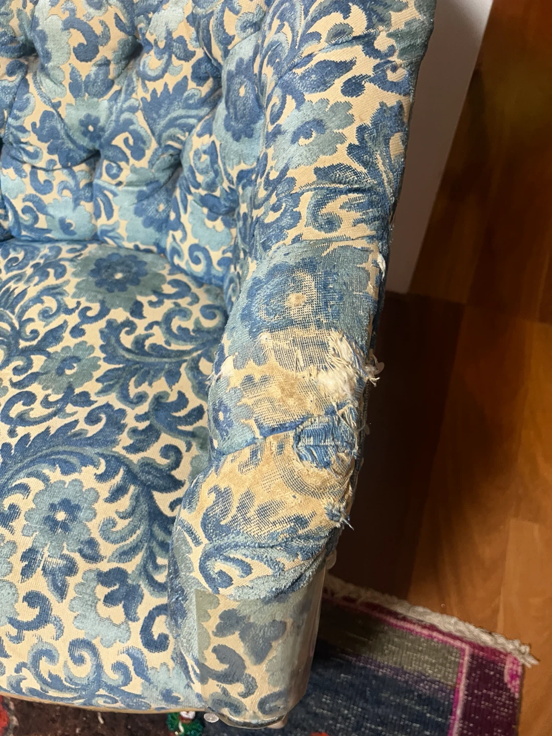 Vintage Blue Floral Upholstered Accent Chair - photo 4
