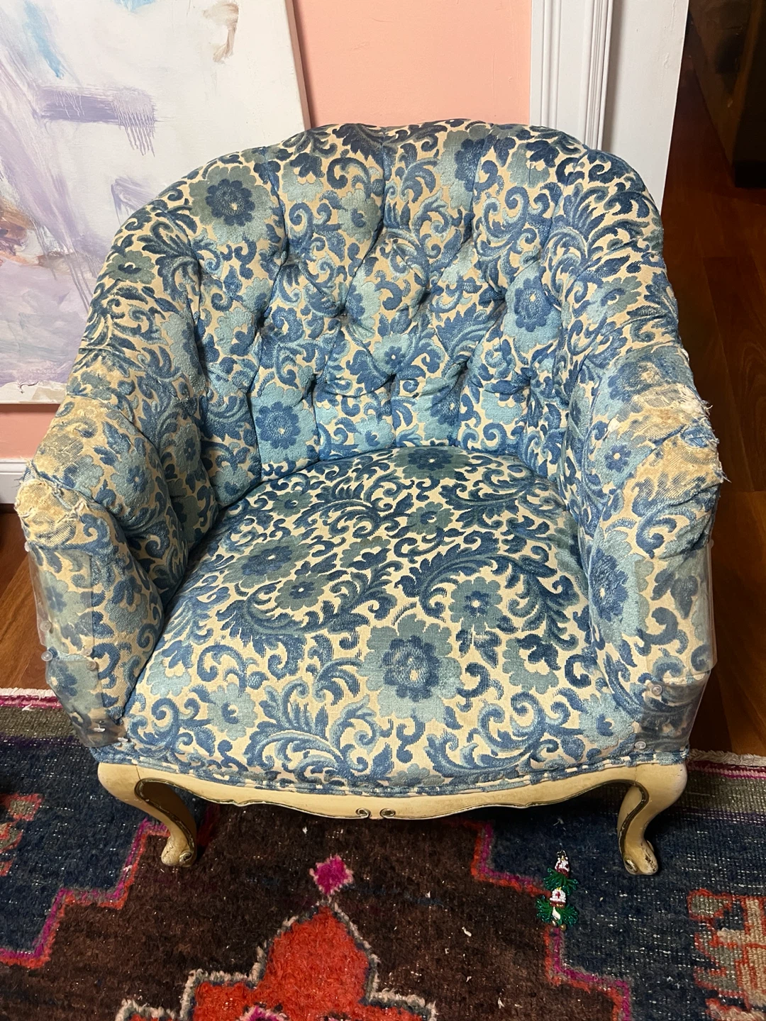 Vintage Blue Floral Upholstered Accent Chair - photo 5
