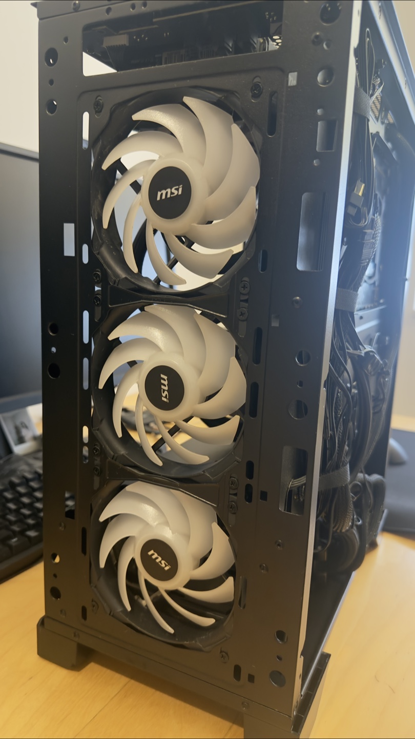 Gaming PC | 12700KF 3070TI 32GB Ram Keyboard, Mousepad included - photo 2