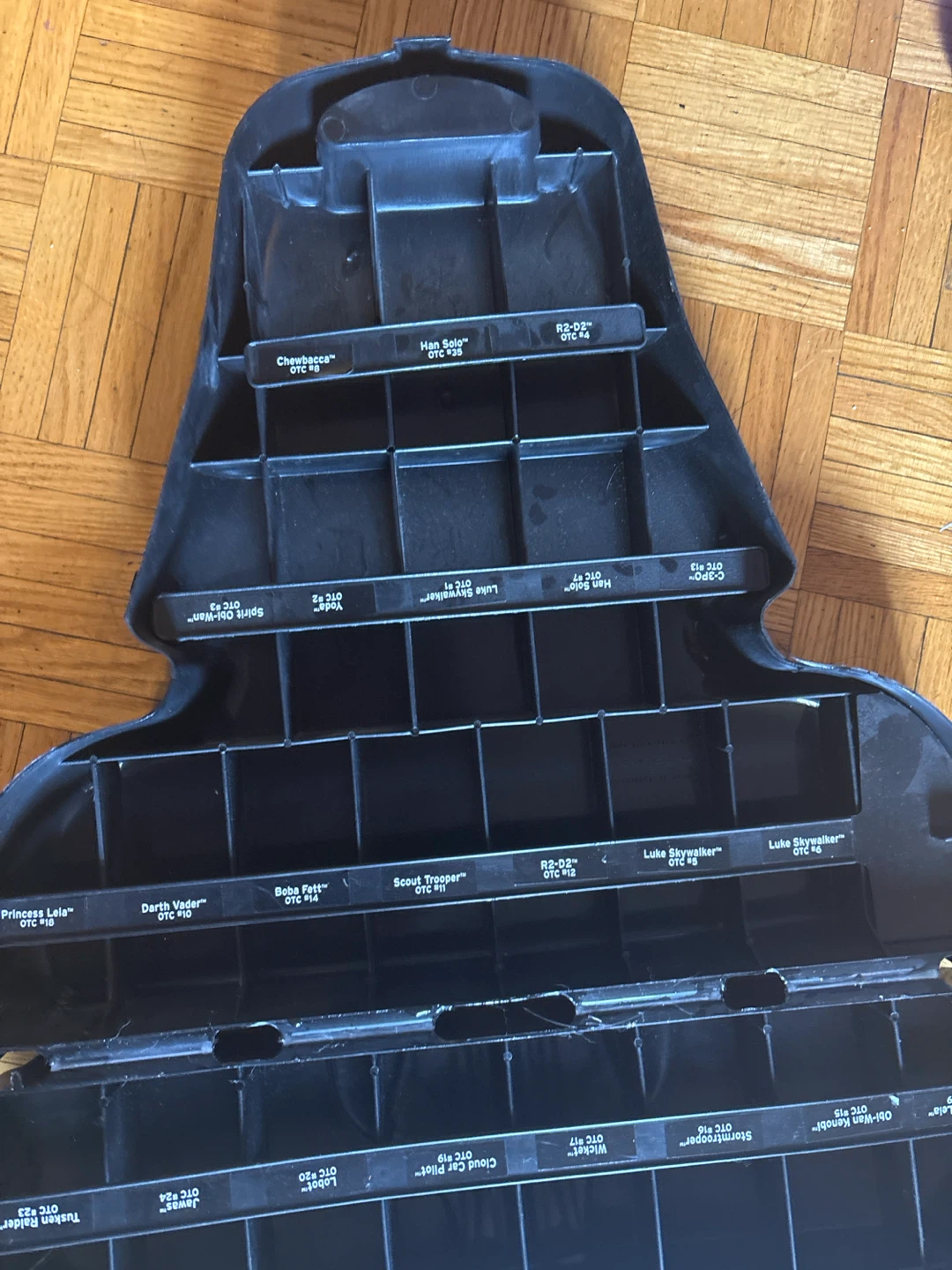 Star Wars Darth Vader Action Figure Carrying Case - photo 2