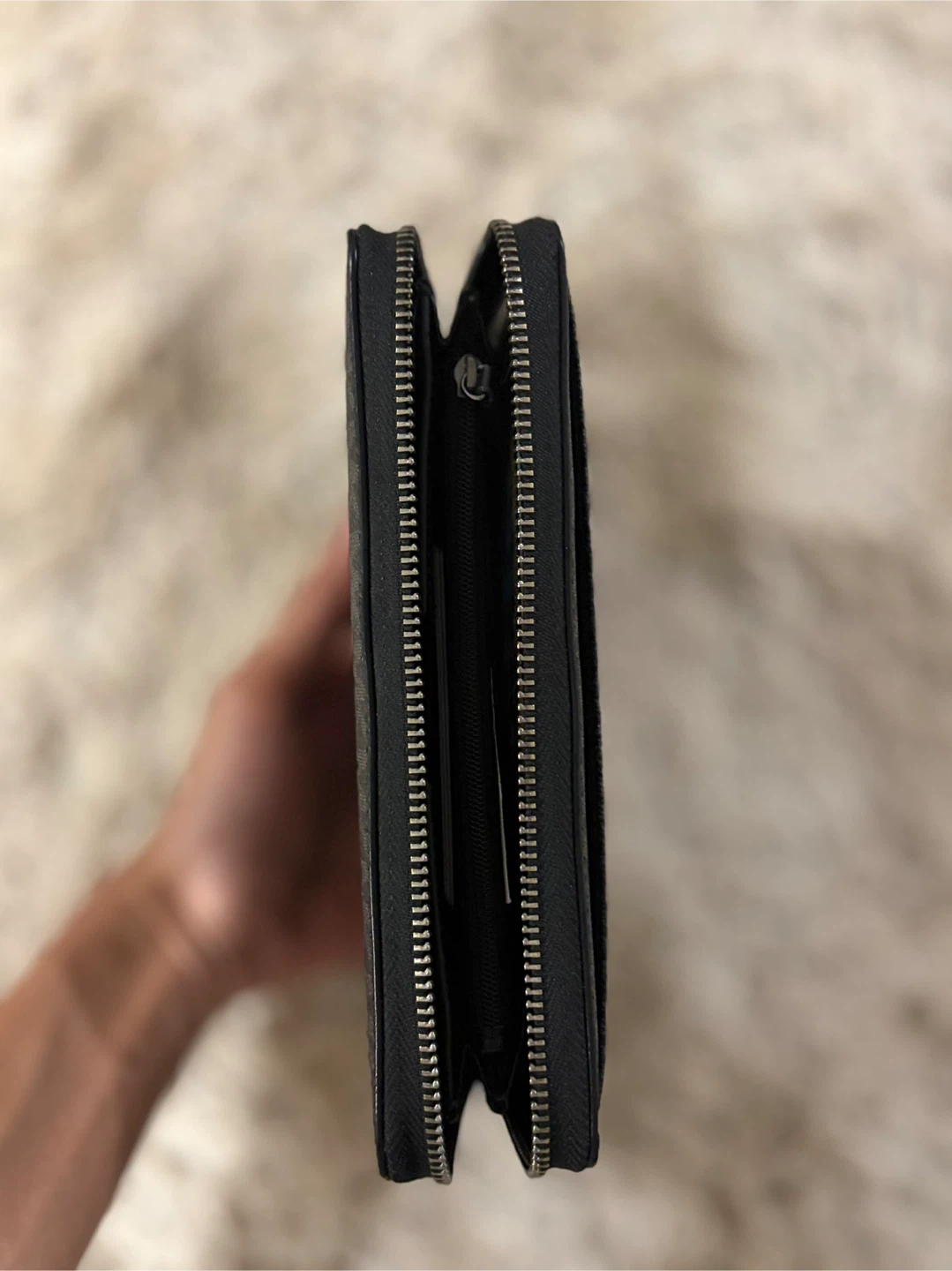 Michael Kors Black Logo Continental Wallet - photo 3