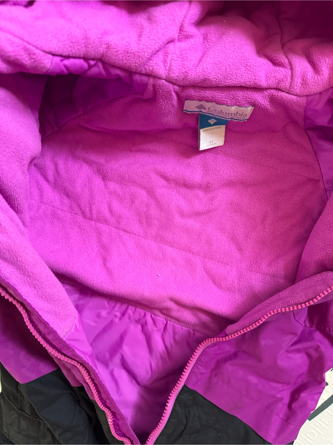 Columbia Toddler Snowsuit Size 3T - photo 2