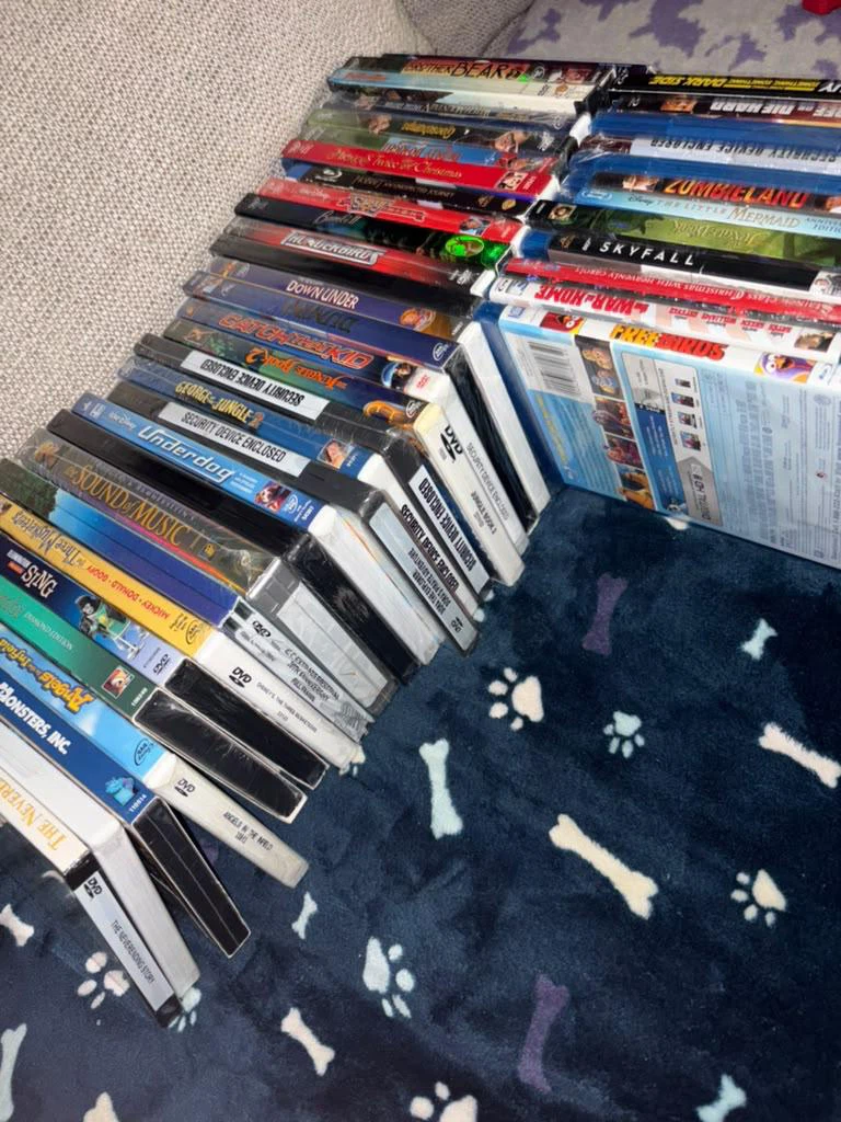 Assorted DVD and Blu-ray Movie Collection - photo 2