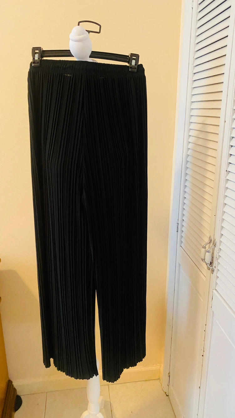 Black pleated pull on wide leg pants - photo 5