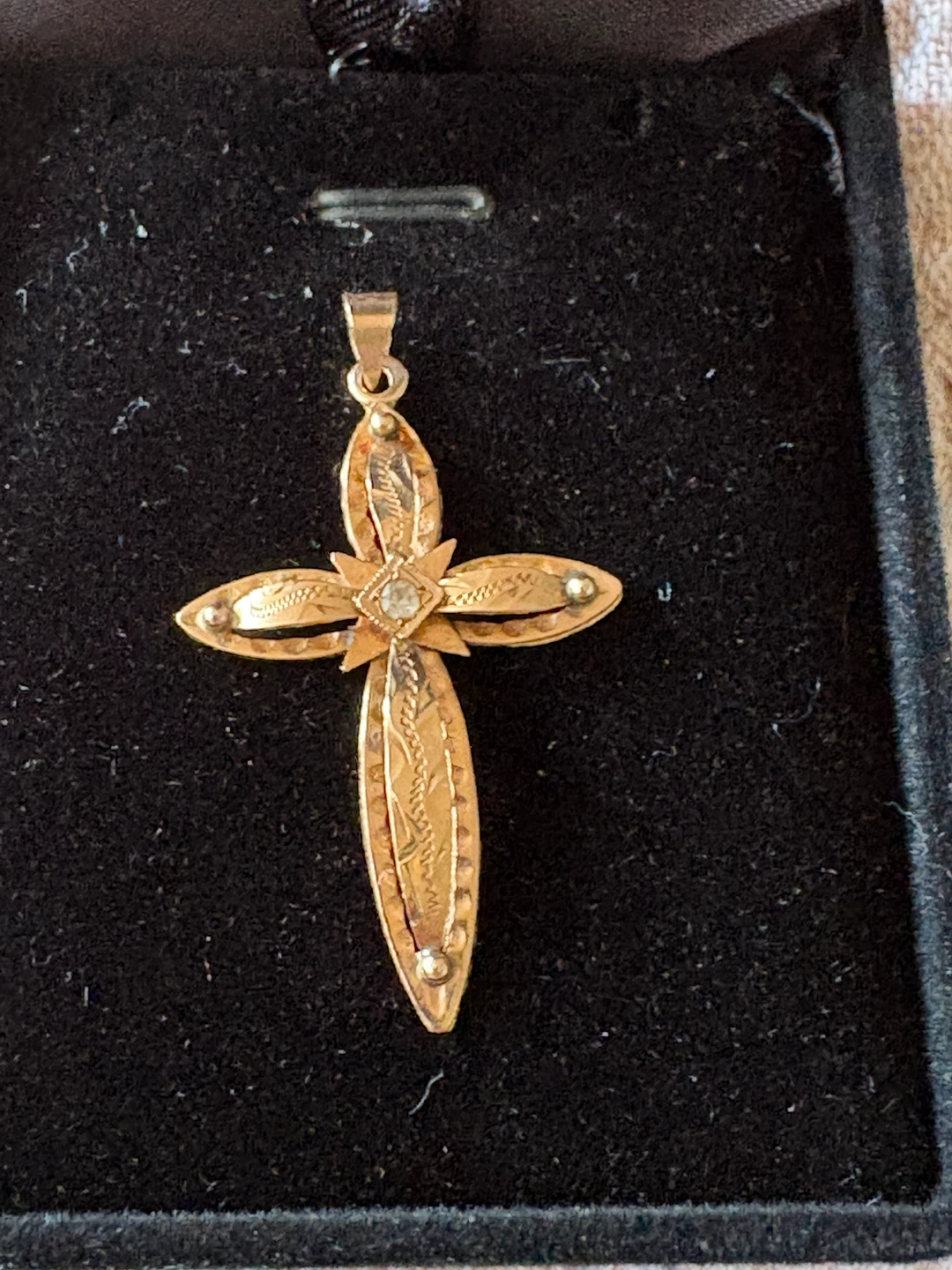 14K solid vintage Italian gold Pendant with diamond Single Stone - photo 3
