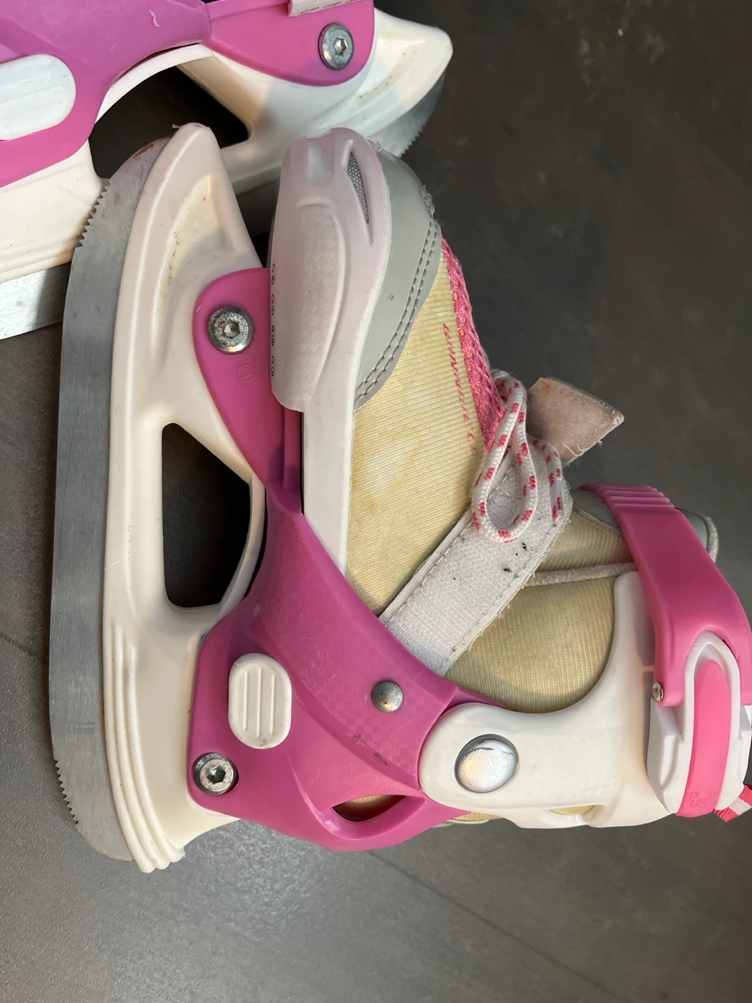 Winwell Kids Adjustable Ice Skates