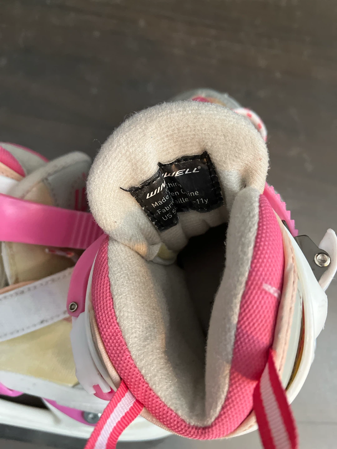 Winwell Kids Adjustable Ice Skates - photo 3