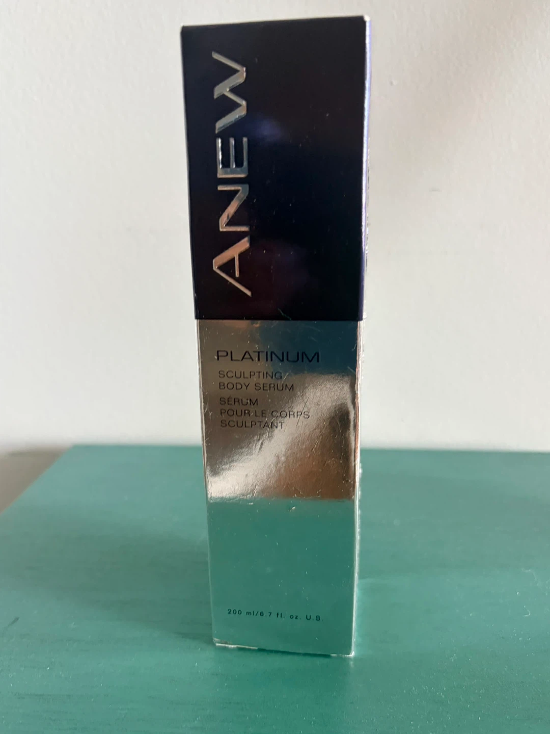 New Avon Anew Platinum Sculpting Body Serum