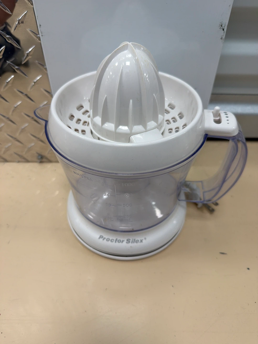 Proctor Silex Electric Citrus Juicer